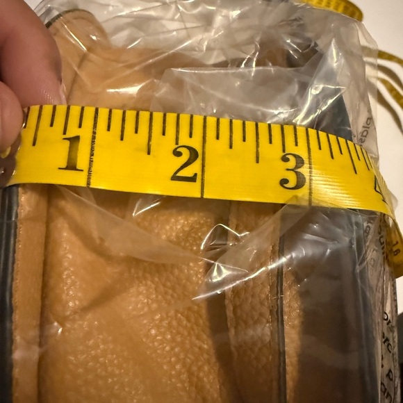 Concha Backpack - Picture 8 of 8